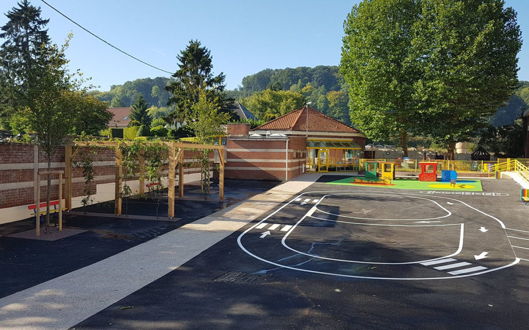 Bouvigny Boyeffles : Un chantier emblématique de réaménagement de la cour d’école maternelle